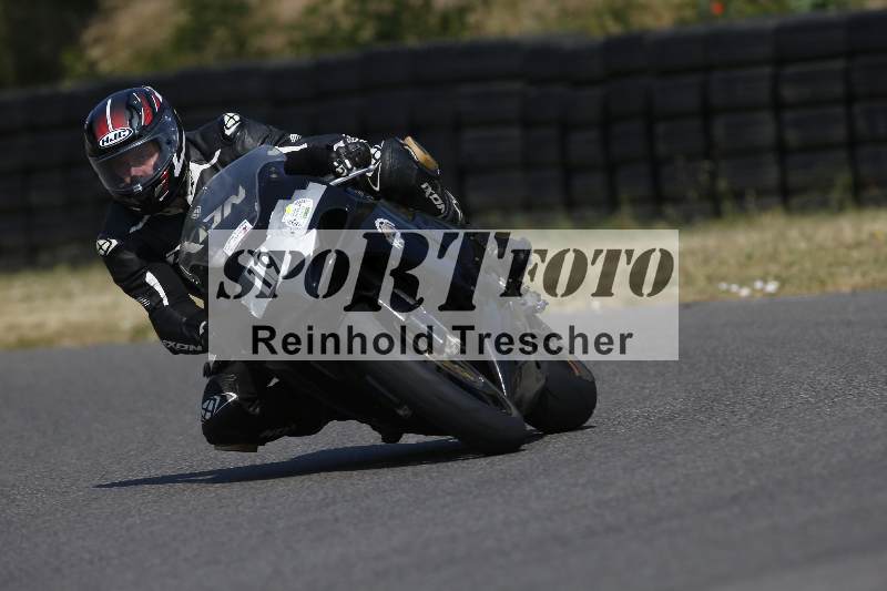 /Archiv-2023/28 05.06.2023 Moto Club Anneau du Rhin/vert-medium/19